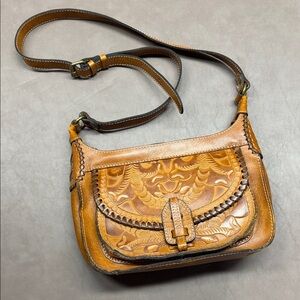 Patricia Nash Camila Double Zip Burnished Tooled Leather Crossbody Bag Purse